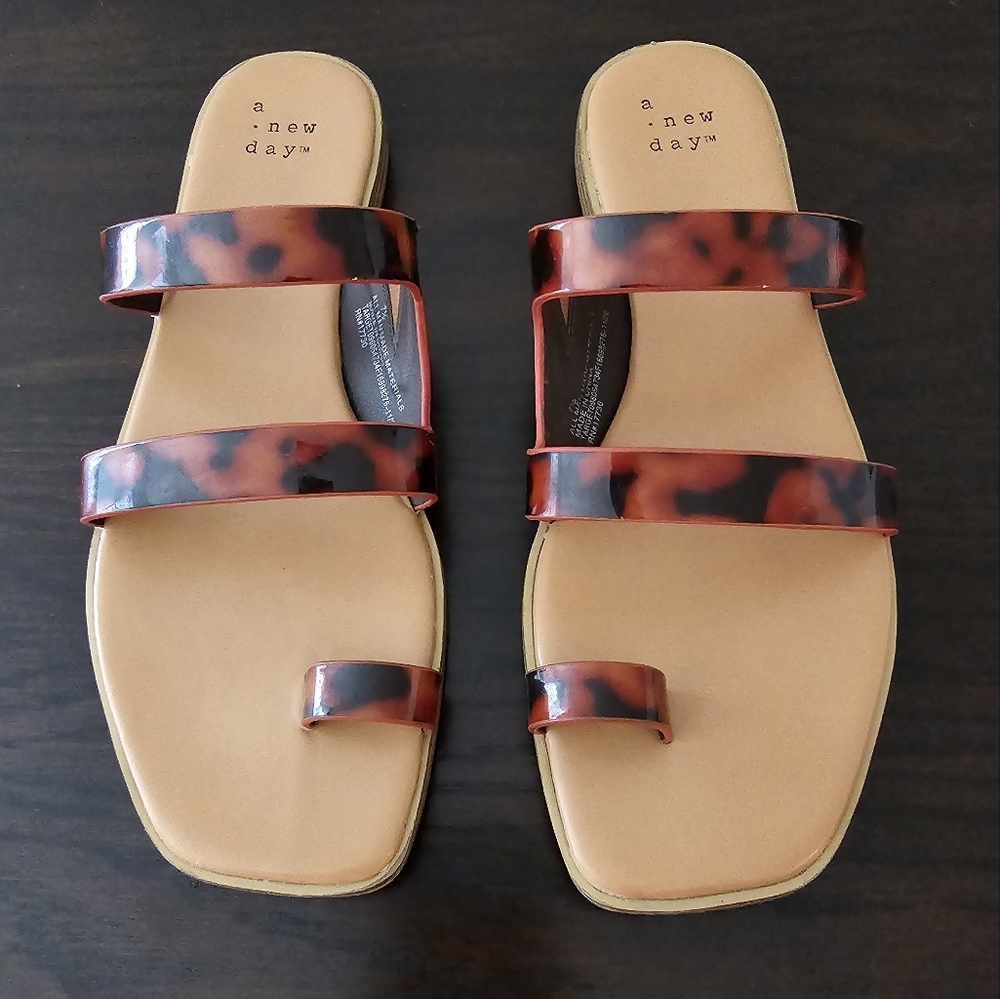 Women's sandals